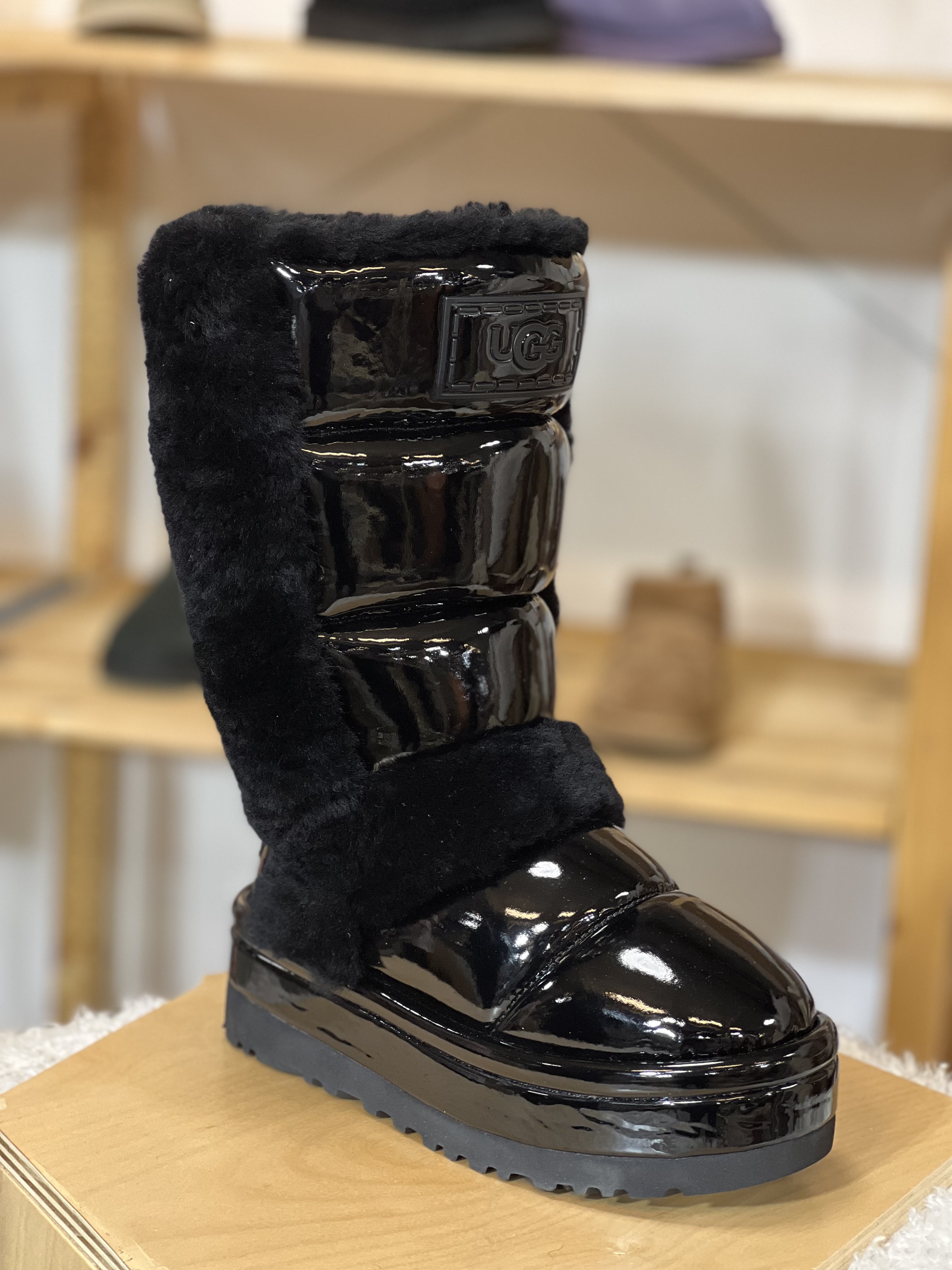 8A44BD56-46D9-451C-89CE-752ADD6B8F5E