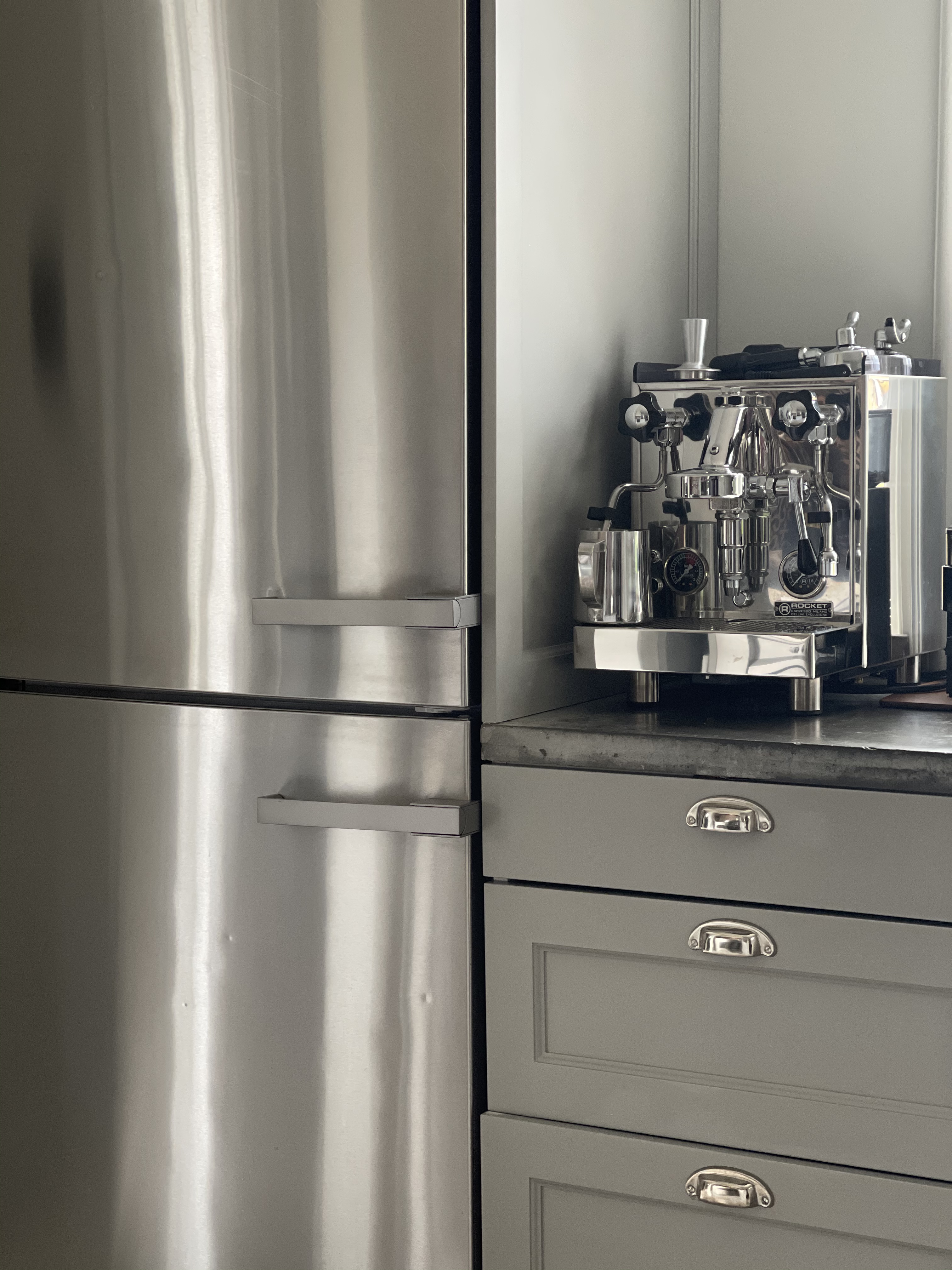 4B418AB8-E4AB-4EB0-8379-4C2002B151AA